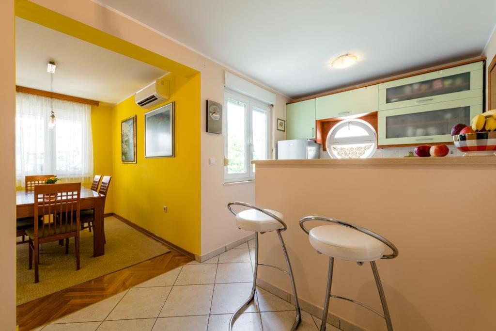 Apartment Sunny Lapad